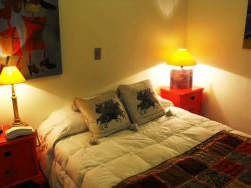 Hostal El Raco Santiago Eksteriør bilde